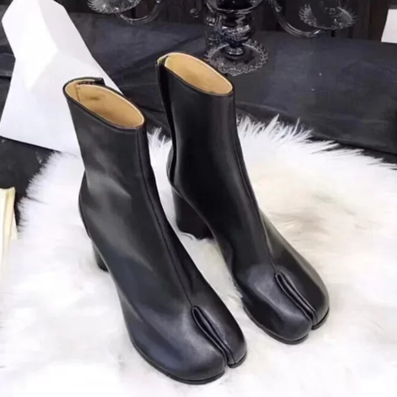 Women Shoes Luxury Brand - รองเท้าบูทหนังแท้แบรนด์หรูสำหรับผู้หญิง แฟชั่นส้นหนาทรงกลม รองเท้าบูทข้อเท้าสูงสำหรับผู้หญิง ฤดูใบไม้ร่วง ฤดูหนาว รองเท้าหัวแยกสำหรับผู้หญิง