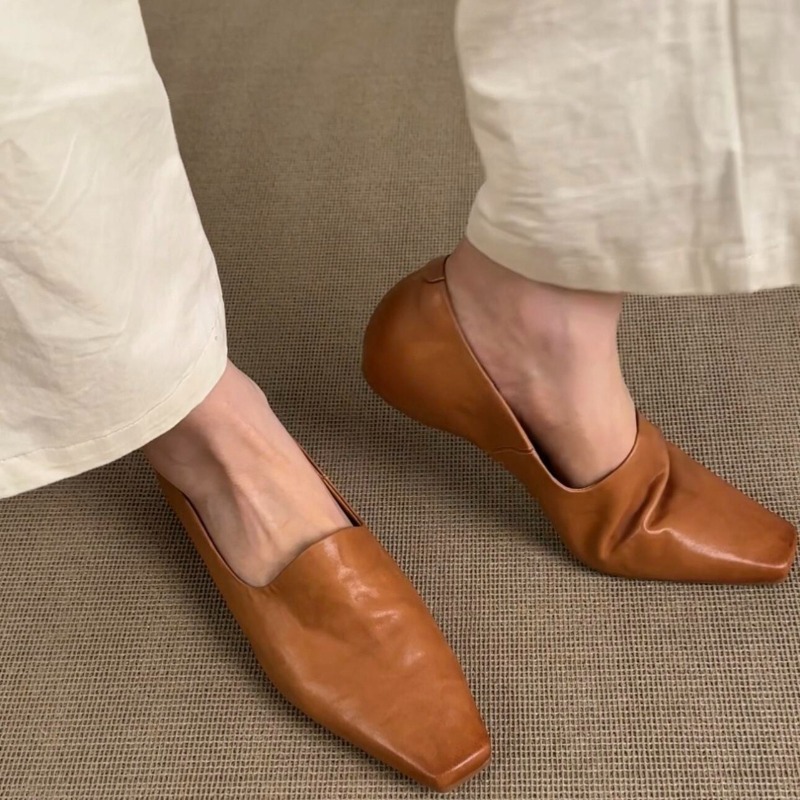 Women Shoes Loafers - รองเท้าโลฟเฟอร์แบบเรโทรสำหรับผู้หญิง สไตล์อังกฤษ หัวเหลี่ยม แบบสวม