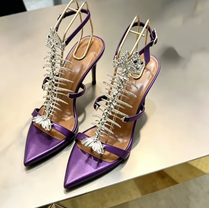 รองเท้าส้นสูงแบบส้นเข็มประดับเ - Rhinestone Sandal Women บทวิจารณ์และราคา
