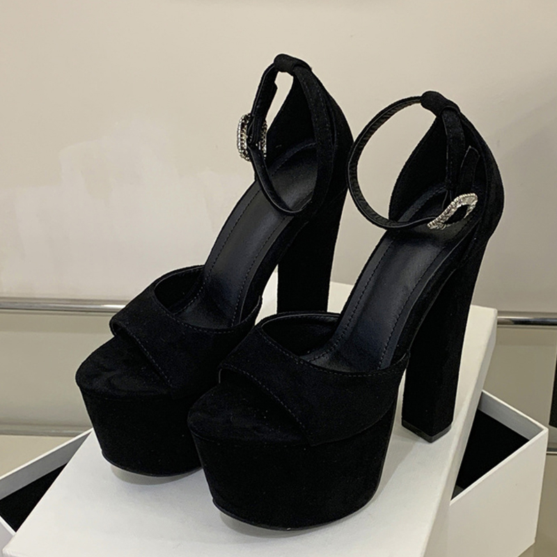 รองเท้าส้นสูงแบบหนา รุ่น Liyke - Thong Flat Sandal บทวิจารณ์และราคา