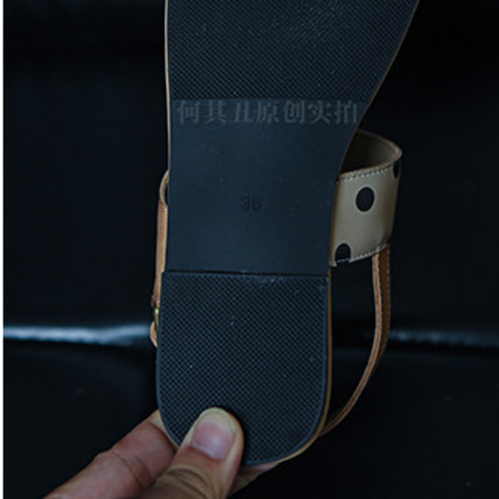 รองเท้าแตะสตรีสีน้ำตาลเบจหนังแ - Thong Flat Sandal บทวิจารณ์และราคา