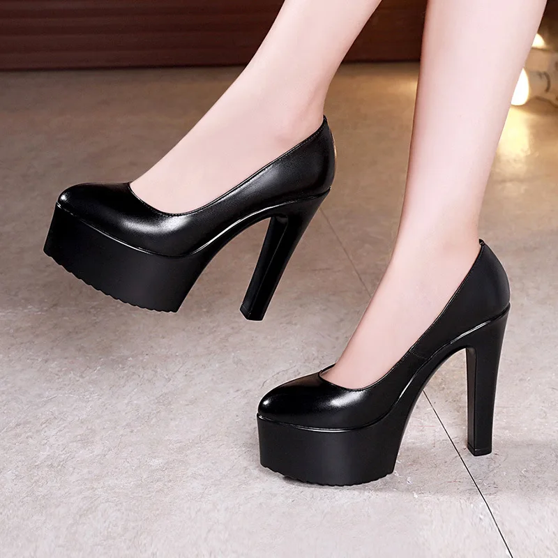 รองเท้าส้นตึกแบบแพลตฟอร์ม ไซส์ - Court Heel Pointed บทวิจารณ์และราคา